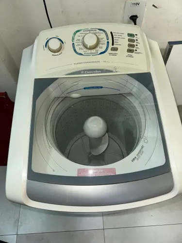 Máquina de Lavar Electrolux LTC 10 - 10kg