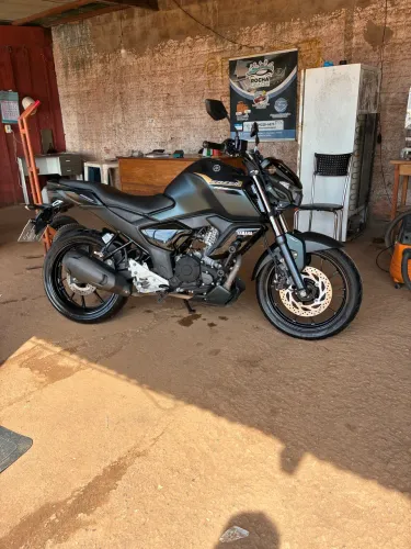 FZ15 2025