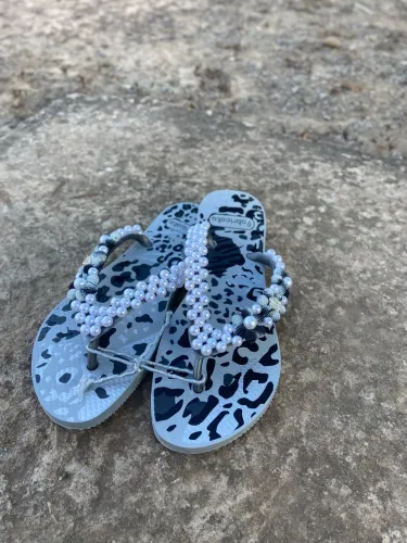 Chinelo Bordado Premium