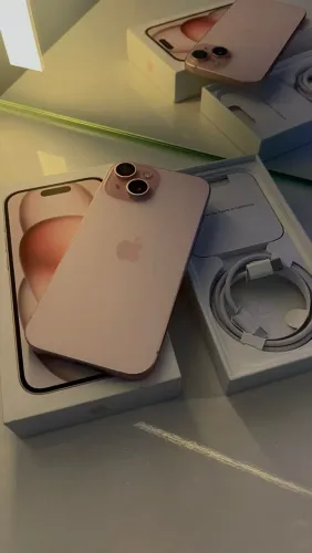 iPhone 15