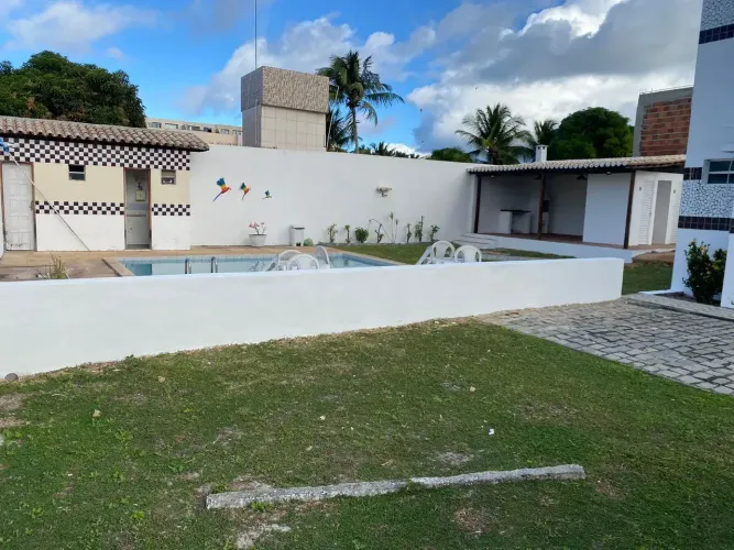 VENDE-SE / ALUGA-SE  FLAT EM GUARAJUBA | CONDOMÍNIO ÁGUA