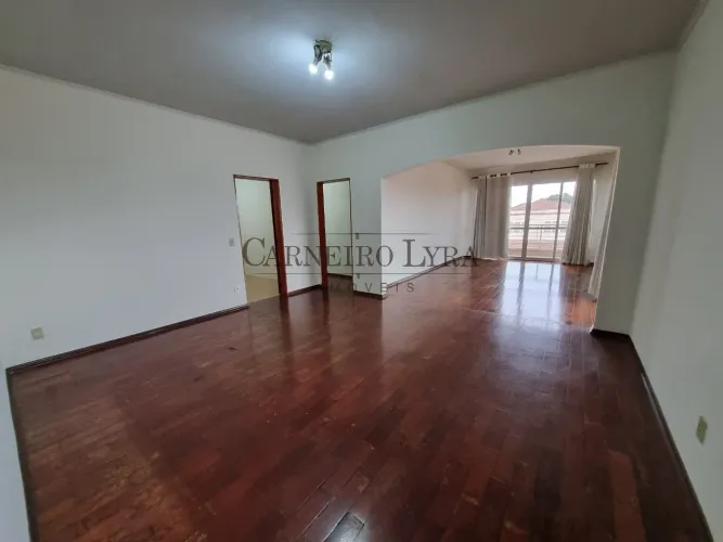 Apartamento de 180m² com 3 quartos para locação por R$1.750 + Cond. e IPTU/Mês