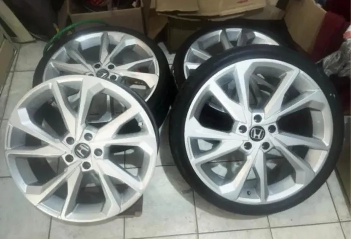 Rodas ARO 20