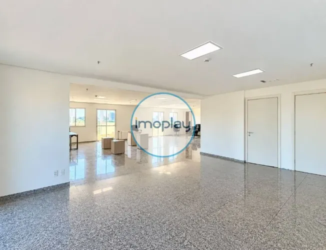 Sala comercial de 100 m² no Real Parque