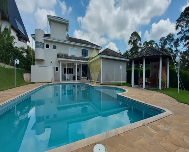 SOBRADO À VENDA NO CONDOMÍNIO VALE DO LAGO TERRENO DE 1.180m² EM SOROCABA
