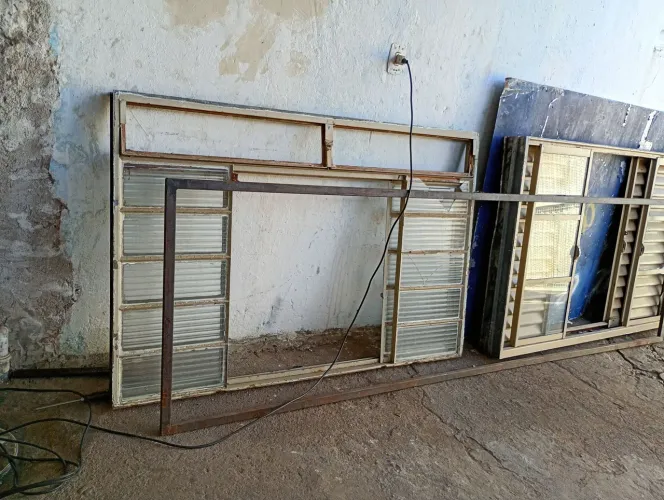 Chapa zinco e quadro Metalon autidor