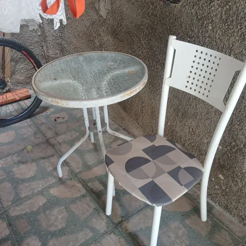 Mesinha e cadeira