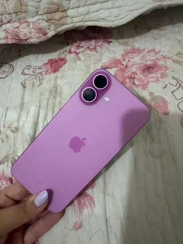 iPhone 16 plus 128gb