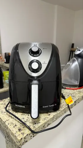 Air fryer ( fritadeira ) mondial 5L grand family
