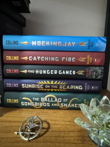 Jogos Vorazes capa dura em inglês