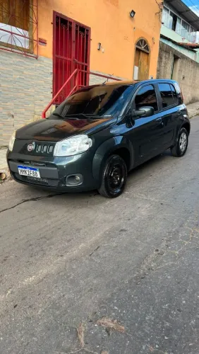 Fiat Uno Vivace Celeb. 1.0 EVO F.flex 8V 5P 2012