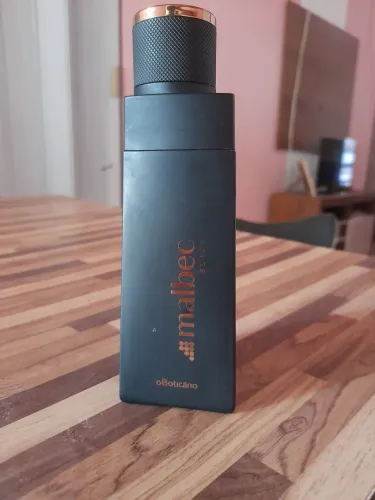 Malbec black,mais ou menos 70 ml