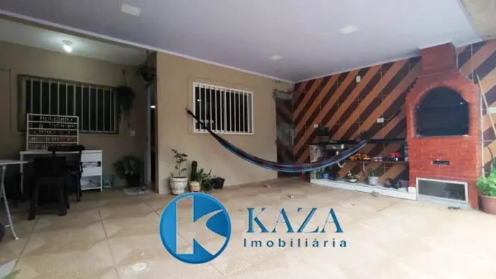 RESIDENCIAL FAMILIAR EM CONDOMÍNIO VERDE E COMPLETO
