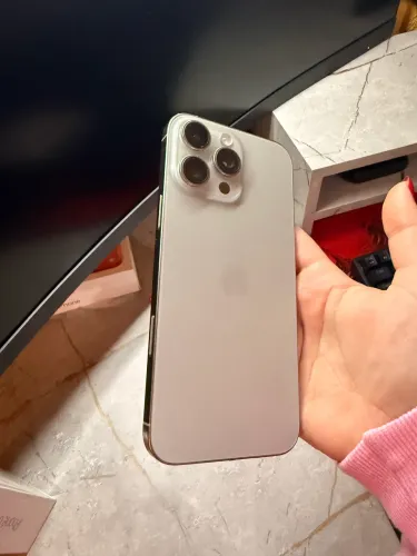 iPhone 16pro max