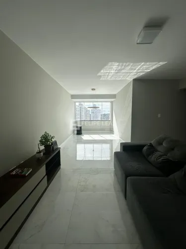 Apartamento em Campinas - São José, SC