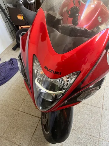 Vende-se moto 