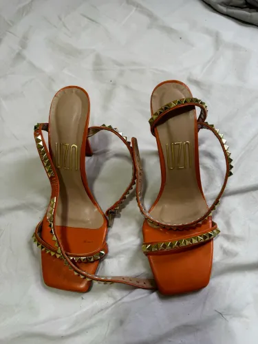 Sandalia