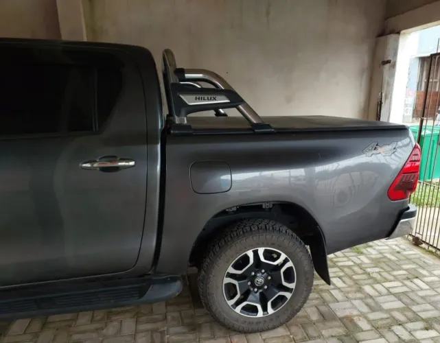 Toyota Hilux CD SRV 4X4 2.8 TDI Diesel Aut. 2022