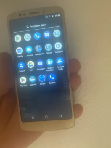 Motorola e5