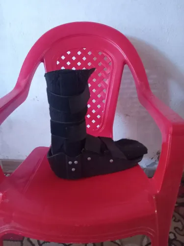 Vende-se mota ortopédica