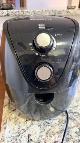Air Fryer Mondial Pratic - R$ 70,00