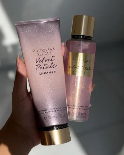 Kit Victoria's Secret Velvet Petals Shimmer