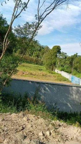 Galpão á Venda no Bairro Itrapoá em Ribeirão Pires - SP