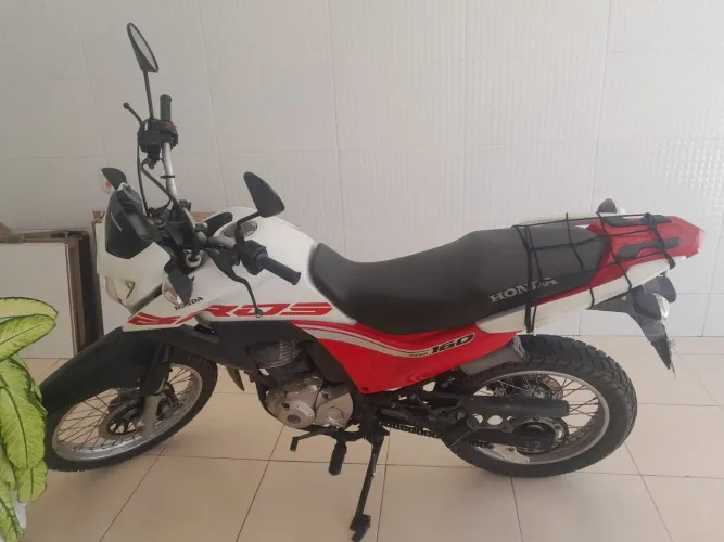 Vende-se moto Bross 160