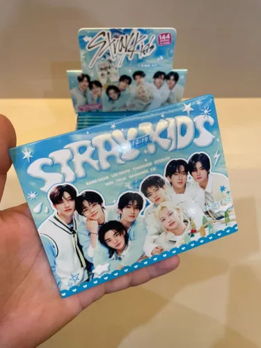 Cards Stray Kids