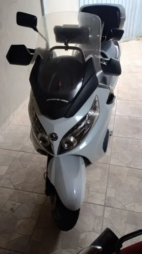 Vendo ou troco por moto de menor cilindradas