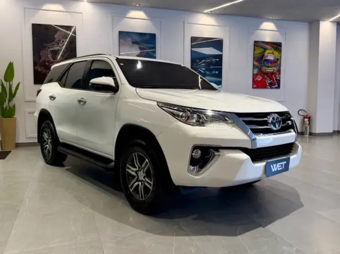 Toyota Hilux SW4 SRV 4X2 2.7 Flex 16V Aut. 2019