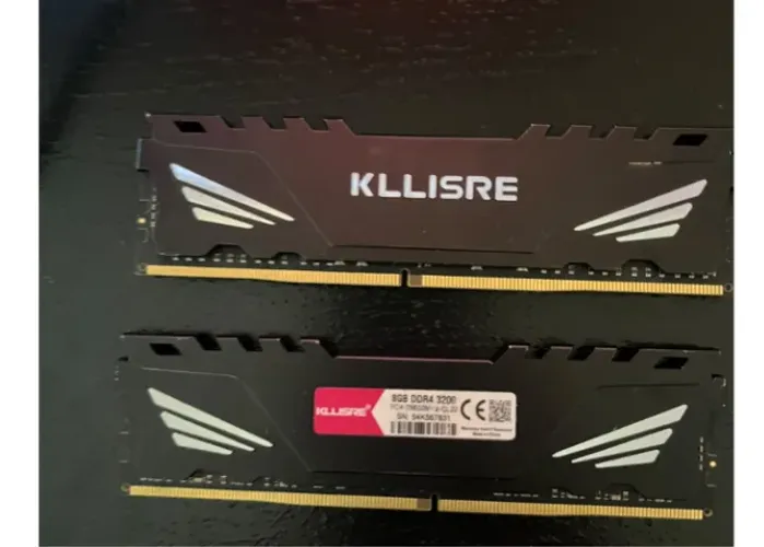 2x8 3200mhz kllisre ddr4 ( LEIA )