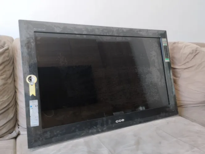 Televisão CCE LT32G - 32 Polegadas