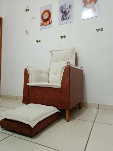 Poltrona de Amamentação