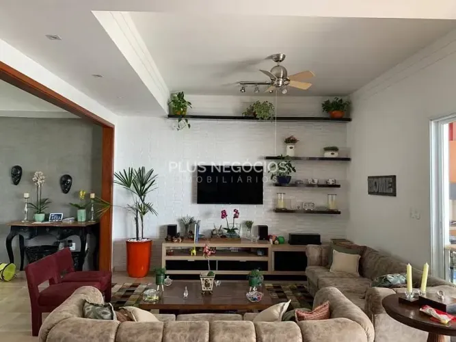 Casa à Venda no Condomínio Villa dos Ingleses  Sorocaba: 3 Suítes, Área Gourmet, Amplo Qui