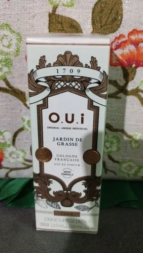Perfume O.U.I marca importada oBoticário jardin de grasse