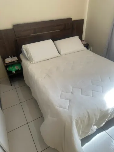 Colchao de casal padrão 138 com a cama box
