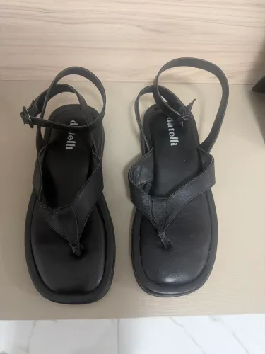 Sandália datelli tamanho 35