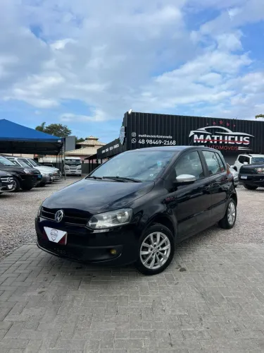 Volkswagen Fox Rock IN RIO 1.6 MI Total Flex 8V 5P 2014