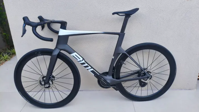 Bicicleta BMC Speed Road Team machine R01 Shimano Dura Ace di2