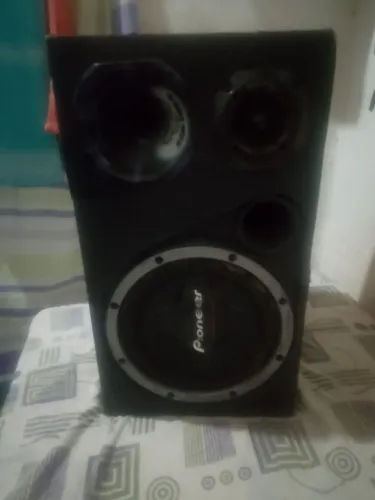 Vendo caixa trio com barra taramps
