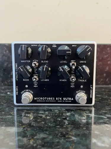 Pedal Darkglass B7K Ultra V2 Preamp Microtubes