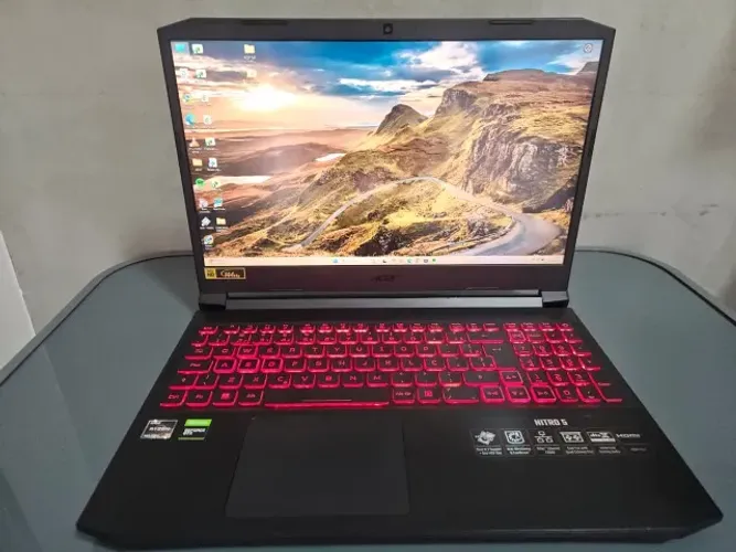 Acer Nitro Ryzen 7 5800H