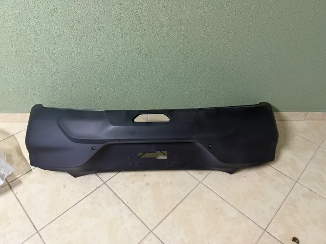 Pára-choque traseiro Tracker