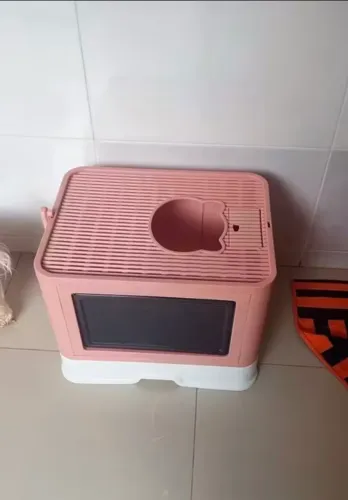 Caixa de areia sanitário fechada gato