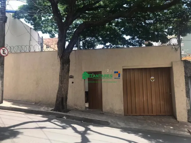 Casa à venda - Barroca - 4 quartos, 3 vagas - 297 m² constr. - Lote 360m² - Belo Horizonte