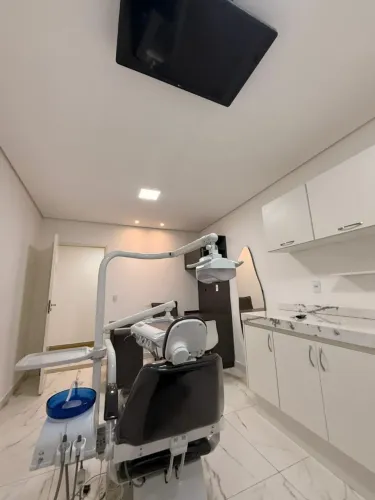 Alugo consultório odontológico 