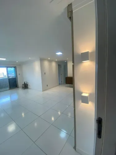 Imóvel para venda possui 115 metros quadrados com 3 quartos em Renascença - São Luís - MA