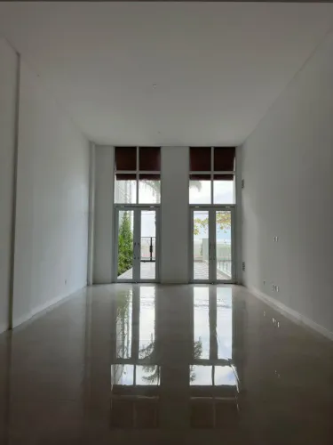Sala comercial - localizado em Balneário Camboriú / Centro REF: DW649907