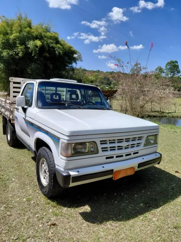 Chevrolet D-20 S / Luxe 3.9/4.0 Diesel 1994